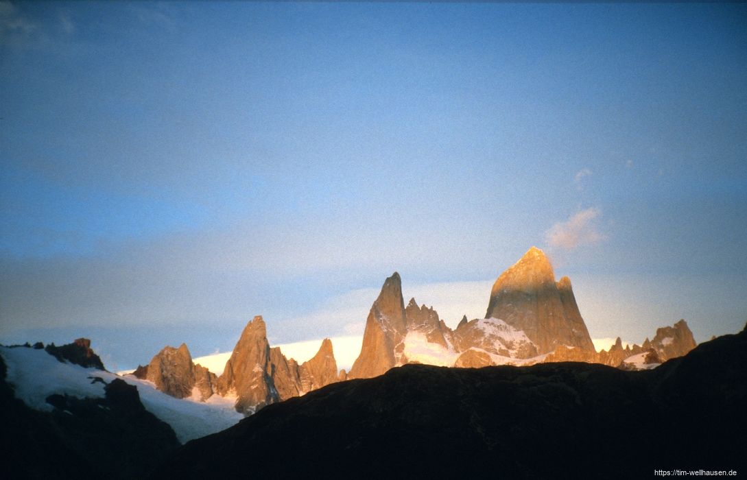 Im Fitz Roy Nationalpark (Argentinien), Sonnenaufgang mit Blick auf den Fitz Roy