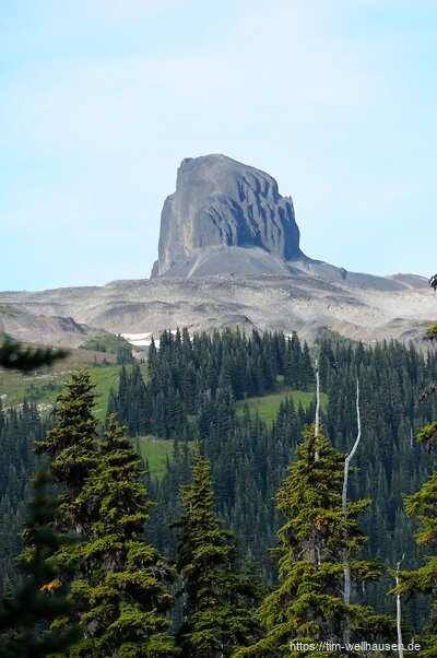 Ein Blick auf den Black Tusk, einen alten Vulkanschlot