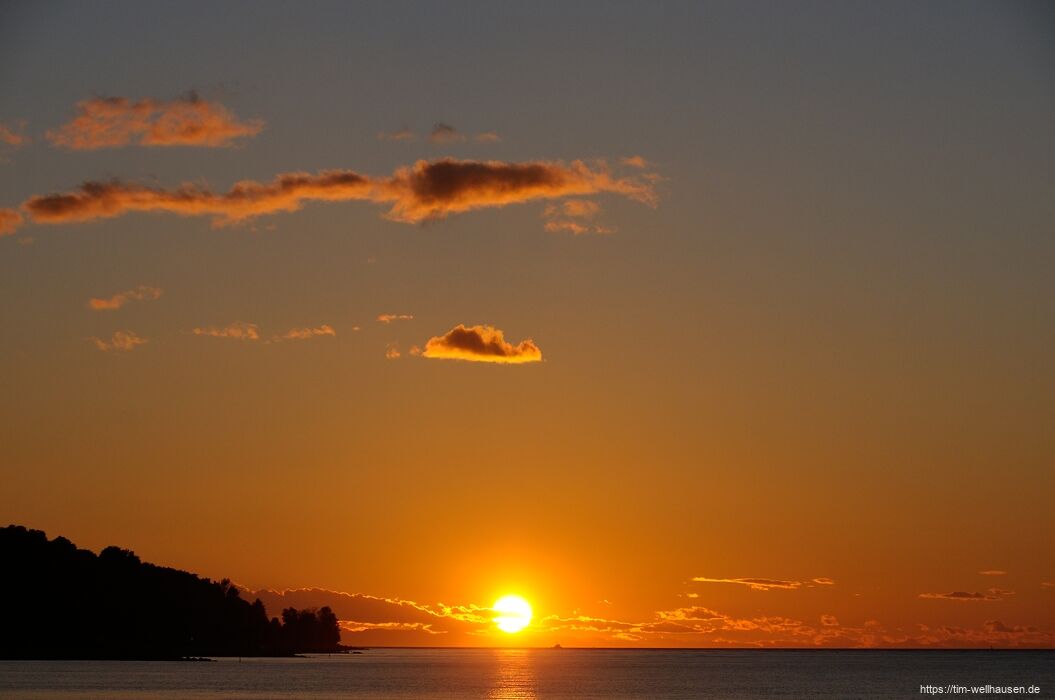 Ein letzter Sonnenuntergang für uns am Jericho Beach