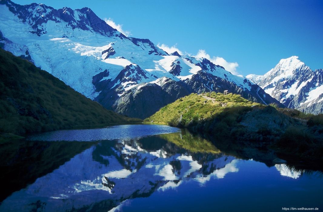 Southern Alps, Sealy Tarns