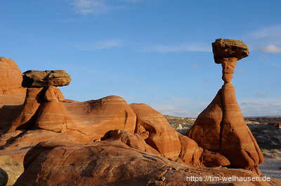 Die Toad Stool Hoodoos im letzten Abendlicht